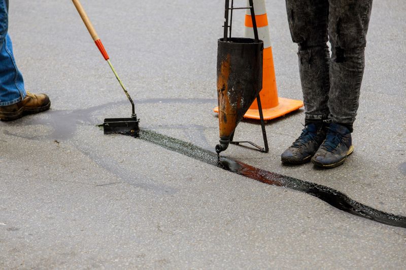 Asphalt Crack Sealing in Sarasota, FL