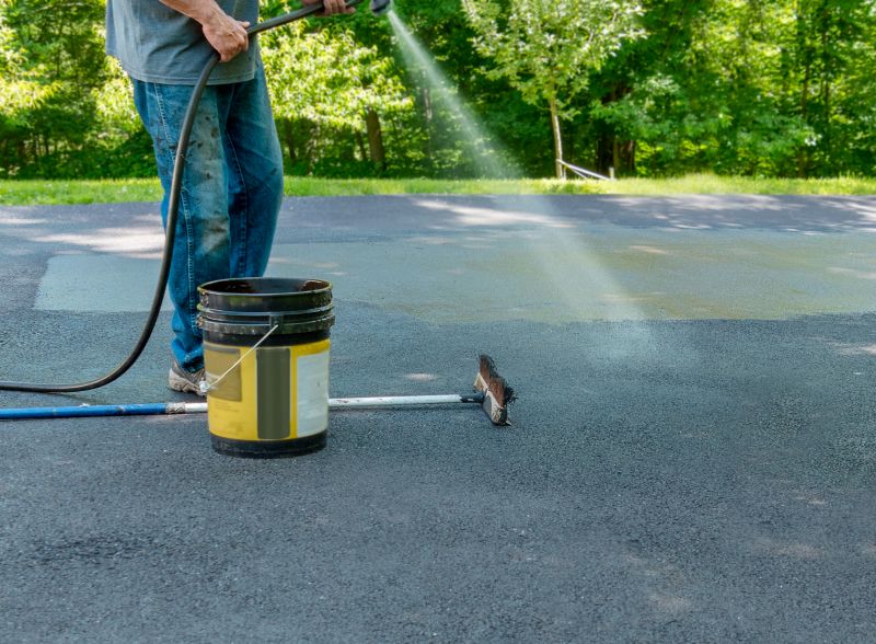 Asphalt Driveway Sealing in Sarasota, FL